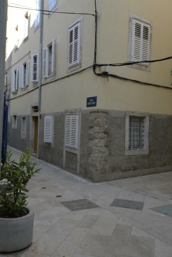 Apartments&Rooms Oliva Cres Buitenkant foto