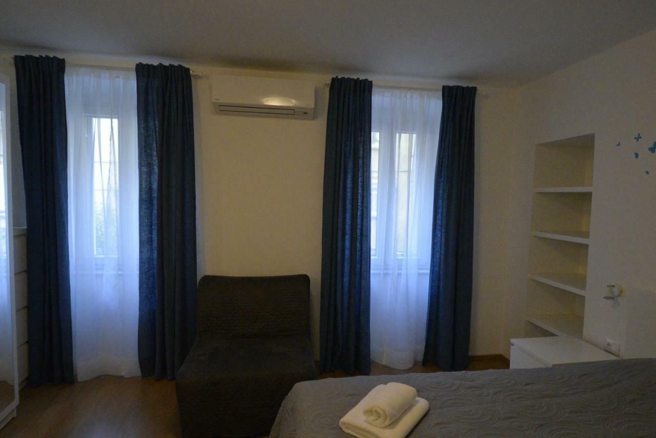 Apartments&Rooms Oliva Cres Buitenkant foto