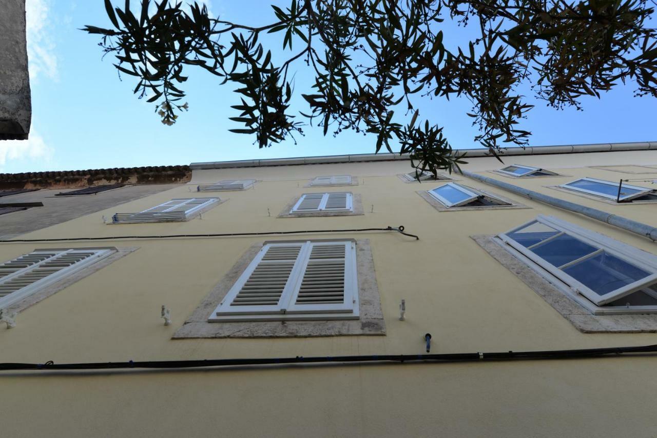 Apartments&Rooms Oliva Cres Buitenkant foto